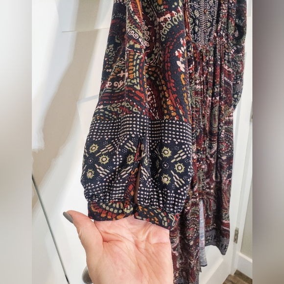 Knox Rose Maxi Dress Long Sleeve Button Front Boho Night Sky Sz Medium Burgundy - Picture 5 of 15